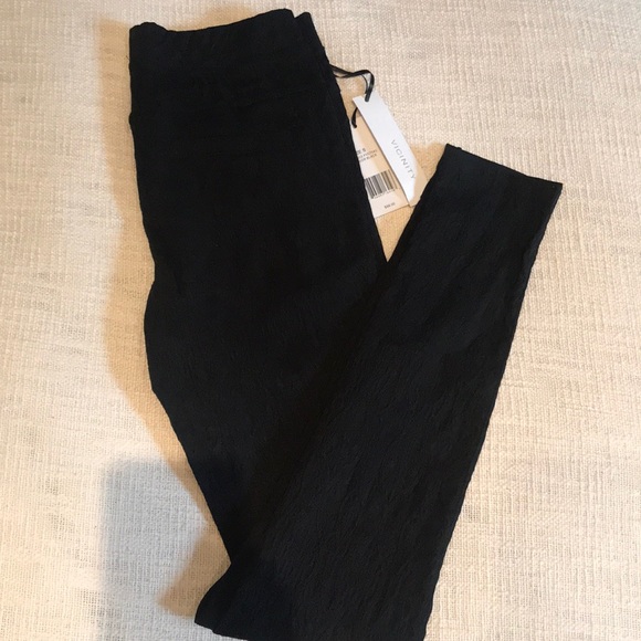 Vicinity stretch textured skinny legging - Picture 3 of 4